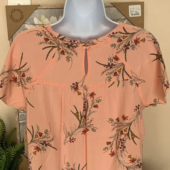Peach Floral Print Blouse M NEW! - Picture 6 of 10
